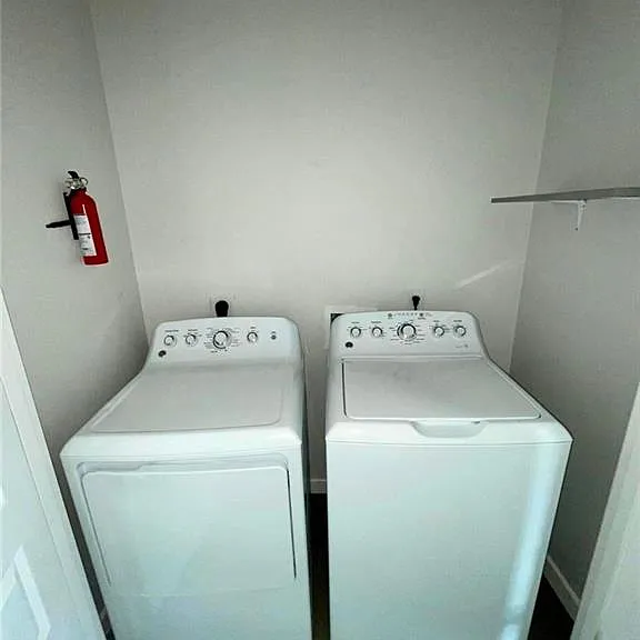 1006 Sugar Garden Dr #4 — Photo 16
