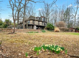 553 Mine Hill Rd, Kintnersville, PA 18930