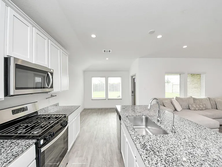3521 Rockefeller Rd — Photo 22