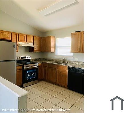 3rd image of 5863 105th St