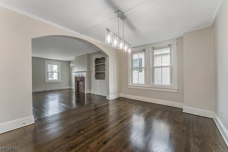 2 bed, 1.0 bath, $2,700 — Photo 4