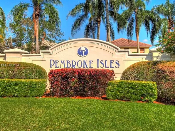 781 NW 170th Ter, Pembroke Pines, FL 33028