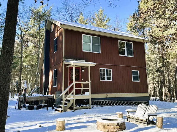 31 Summit Ln, Jay, NY 12941