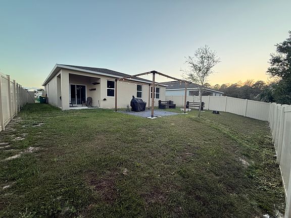 2nd image of 3976 Mayhill Loop