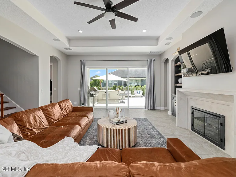 318 Windwalker Dr — Photo 33