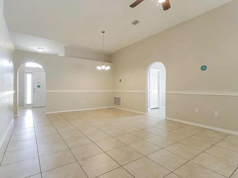 2959 Elbib Dr — Photo 4