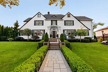 16 Cubberly Place