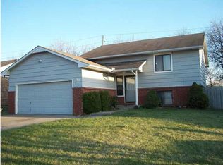 57 Huntington Rd, Augusta, KS 67010