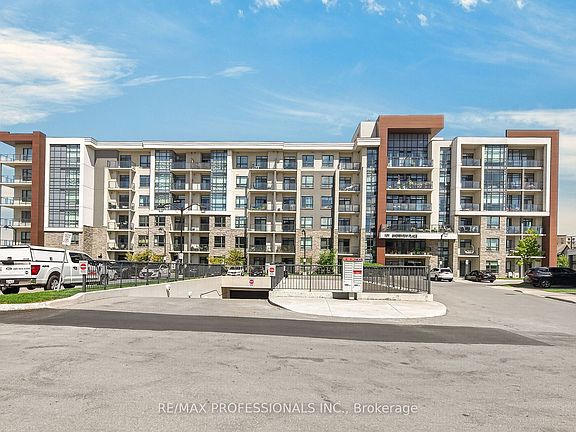 2nd image of 101 Shoreview Pl #133