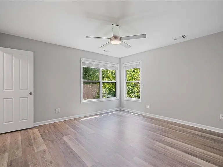 950 Firethorne Pass — Photo 12
