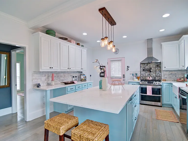 4060 Merritt Dr — Photo 9