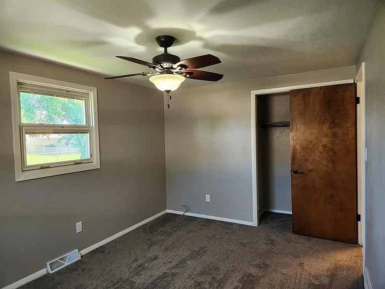 1508 Apache Ave — Photo 9