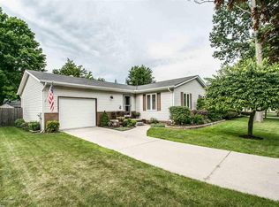 1443 N Old Squire Ln, Pt Huron, MI
