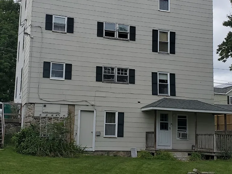 215 Madison St #2 — Photo 21