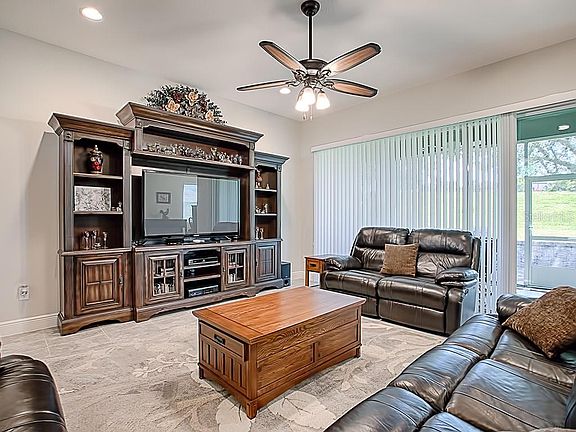 5th image of 38813 Harborwoods Pl
