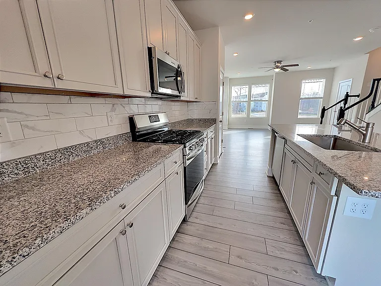 1710 Huber Rd — Photo 8