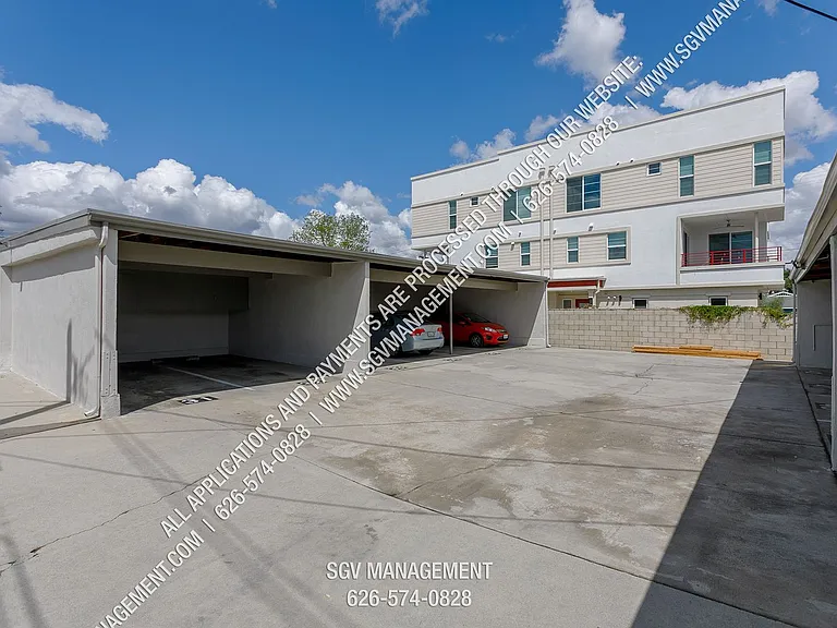 liv209 — Photo 43