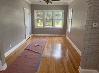 242 Elizabeth St #2, Calumet City, IL