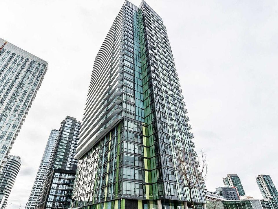 1st image of 170 Fort York Blvd #907