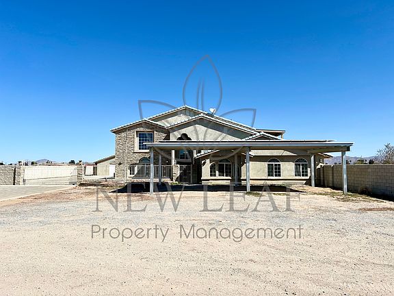 3rd image of 21468 Chimayo Rd