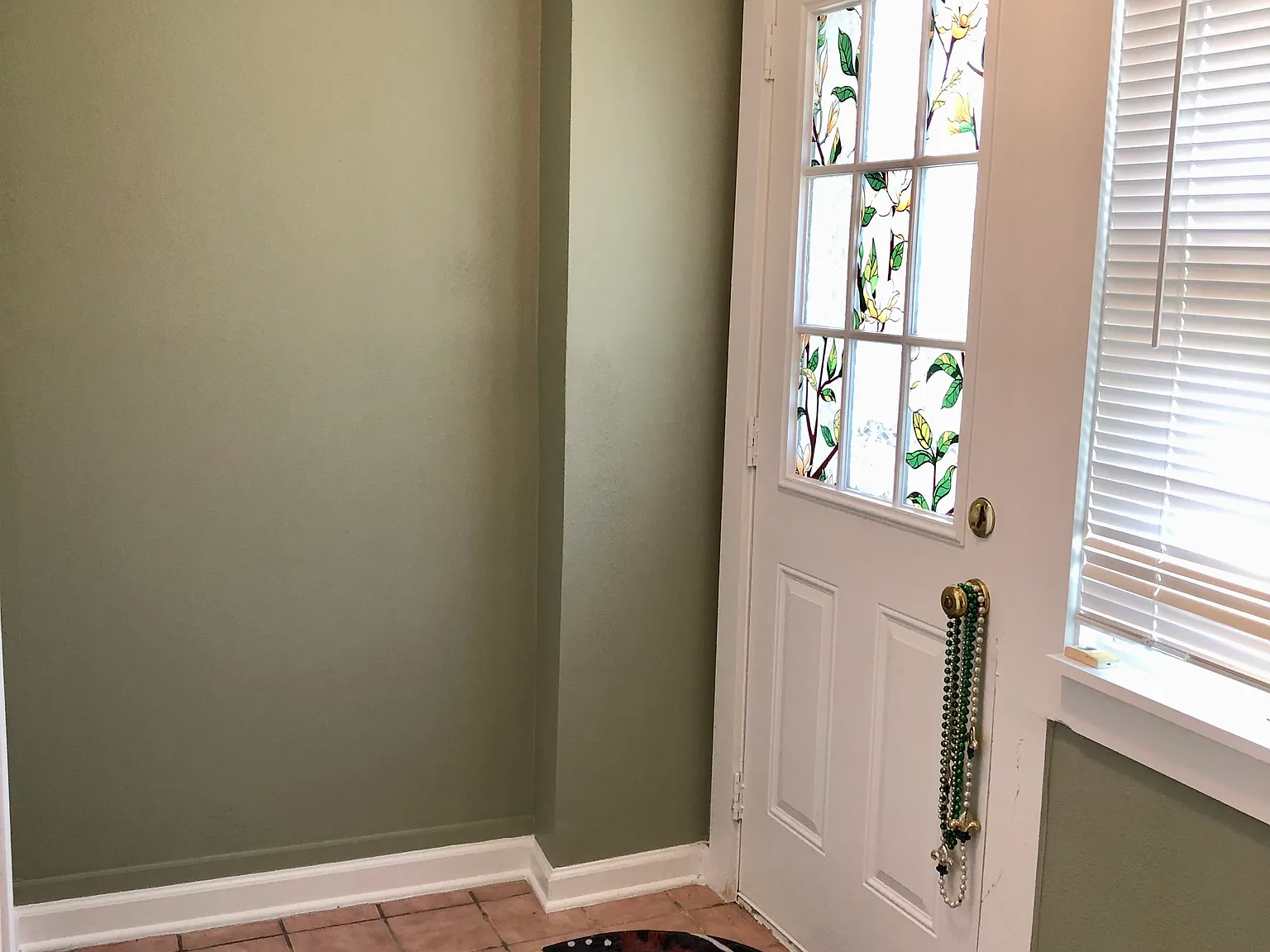 2 bed, 1200 sqft, $1,650 — Photo 2