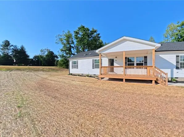 101 Dalton Loop, Stoneville, NC 27048