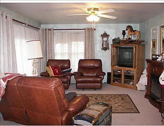 2nd image of 2434 4th St