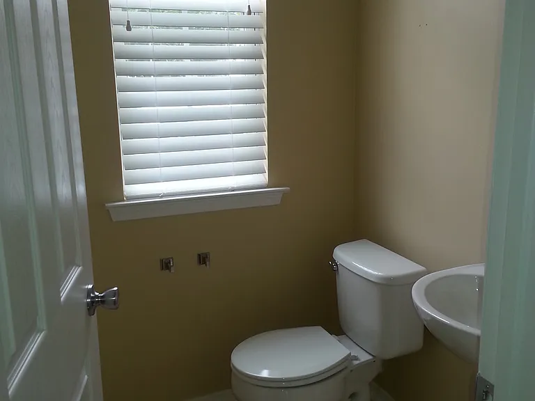 1817 Whirlaway Ct #1817 — Photo 4