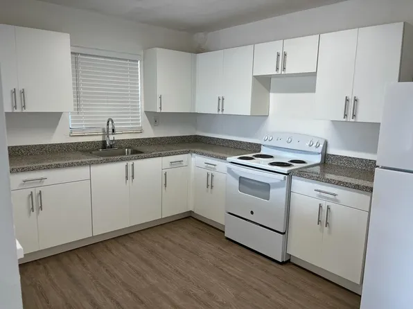 16135 NE 19th Ct APT 7, Miami, FL 33162