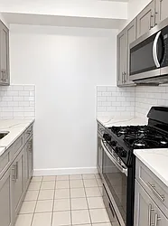 34-48 10th Street