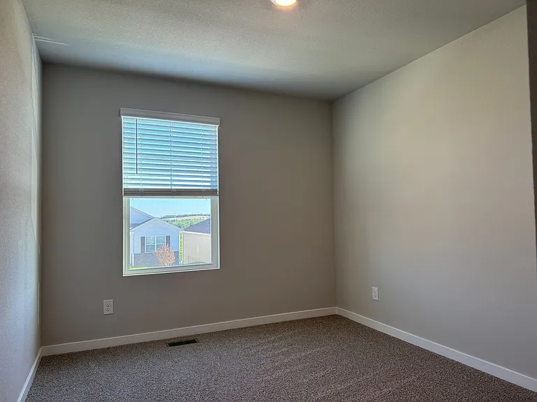 13631 Whitmore St — Photo 17