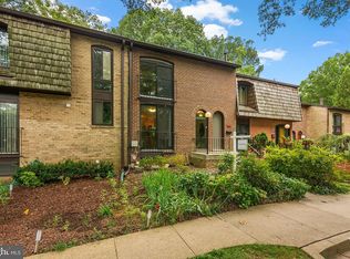 7938 Inverness Ridge Rd, Potomac, MD 20854