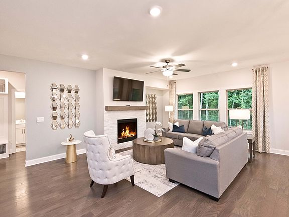 7th image of this home