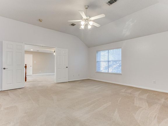 2nd image of 3104 Trailwood Ln