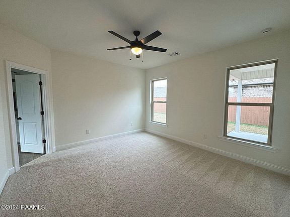 4th image of 104 Muscadine Ln