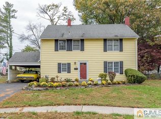 12 Bates Ct, Somerset, NJ 08873