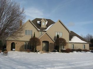 1555 Lord Rd #N1-21, Fairview, PA 16415