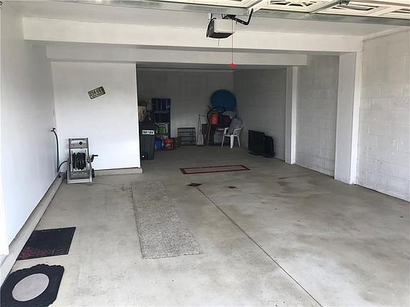 4th image of 4009 Trail Side Ct