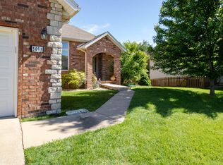 5095 E Hackberry St, Springfield, MO 65809