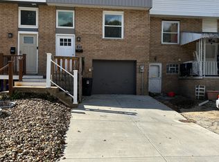 472 Enright Ct, Pittsburgh, PA 15206