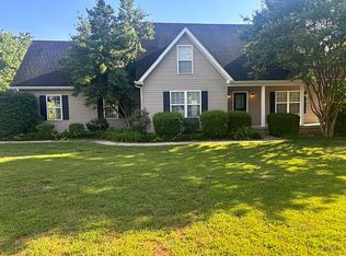 429 W McLellan Rd, Bowling Green, KY 42101