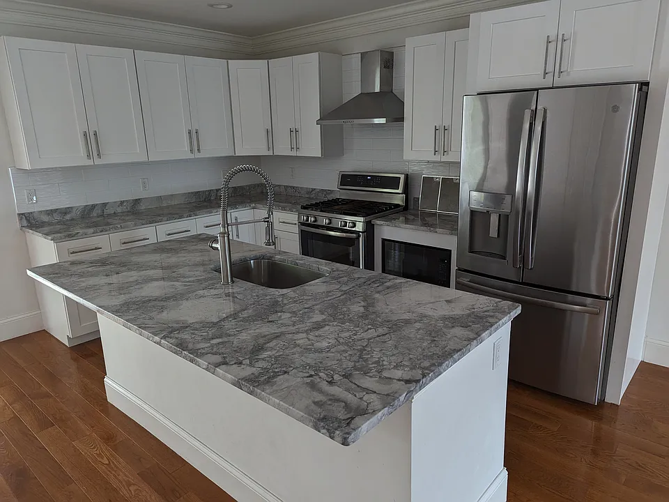 73 Broadway #1