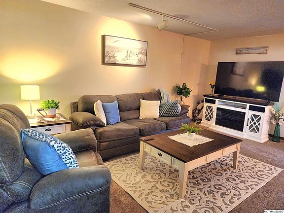 5th image of 667 Briarstone Dr APT 1