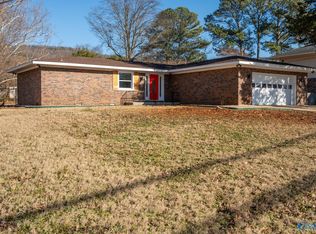 10103 Dunbarton Dr SE, Huntsville, AL 35803