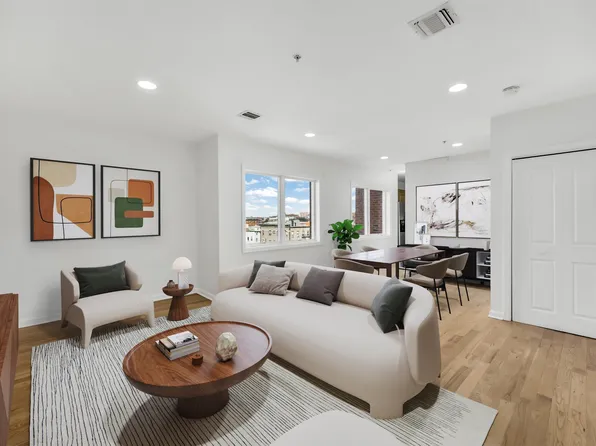 605 New York Avenue image 1 of 25