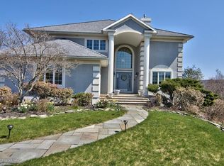 380 Lantern Hill Rd, Shavertown, PA 18708