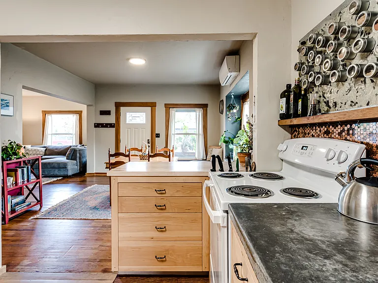 104 Holeman Ave — Photo 16