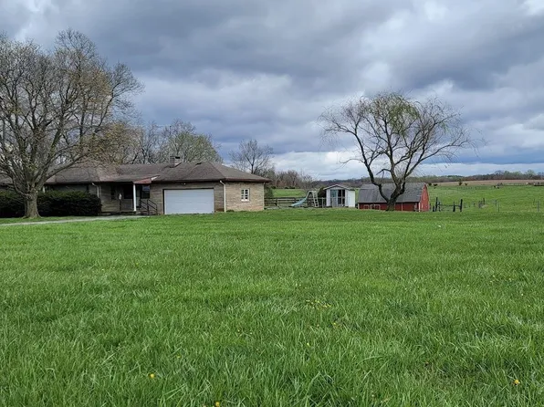 5895 S Us Highway 231, Bloomfield, IN 47424