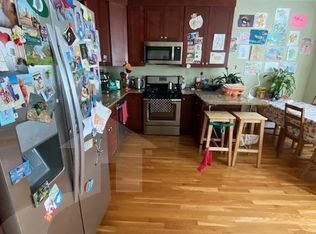 106 Walnut St #6D, Somerville, MA 02145