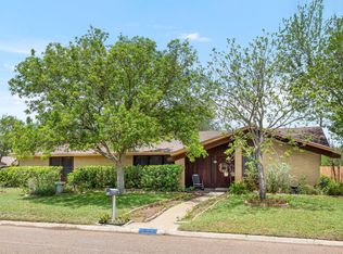 2005 Point West Dr, Edinburg, TX 78539